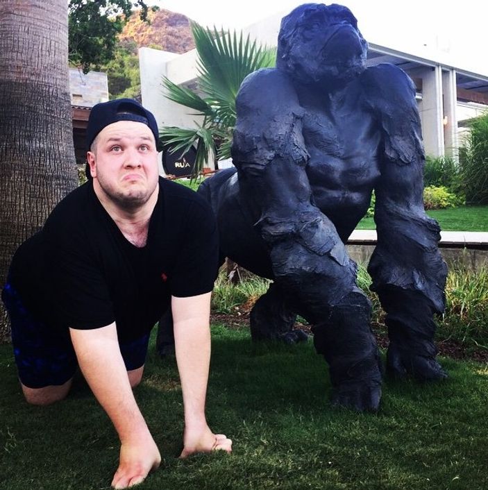 Şahan'ın eşi Selin Ortaçlı soyadını Gökbakar yaptı