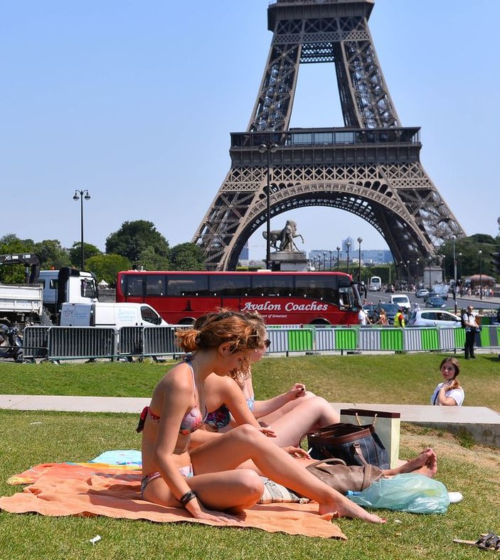 Avrupa son yılların en sıcak yazını yaşıyor