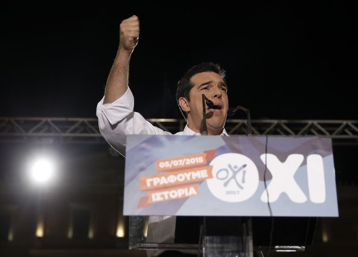 Tsipras: Yunan halkından onurlu bir hayır bekliyorum