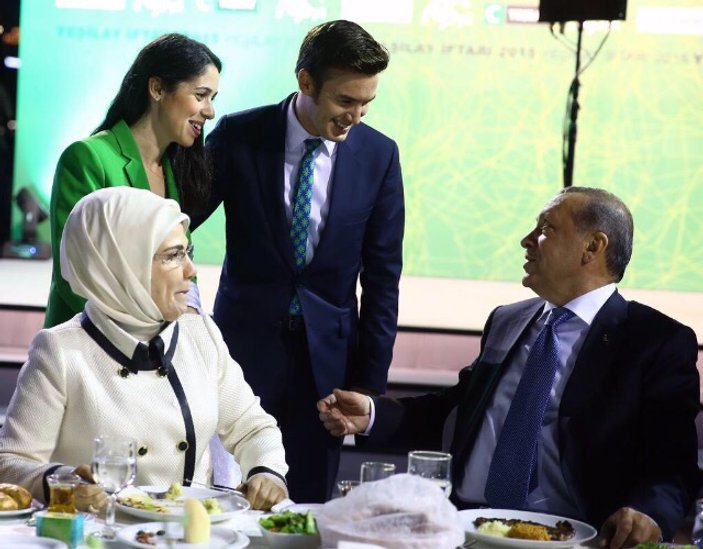 Ceceli ailesi Yeşilay iftarında Erdoğan ile buluştu