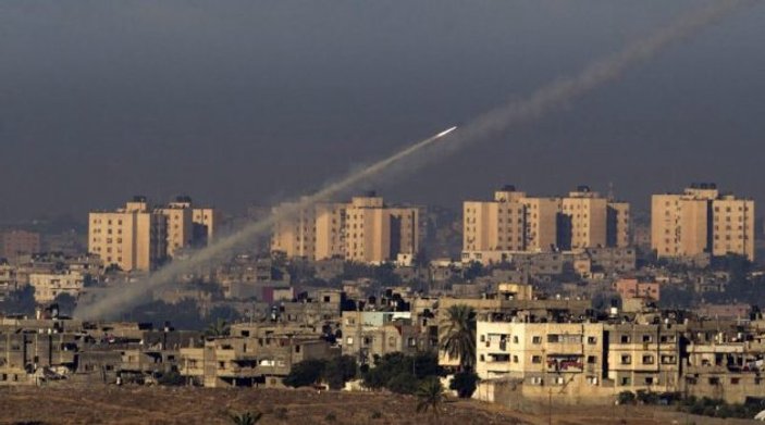 IŞİD İsrail'e roket fırlattı