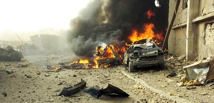 Irak ordusu yanlışlıkla Bağdat'ı bombaladı