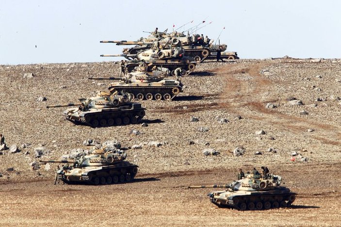 Sınırda tankların namluları IŞİD'e çevrildi