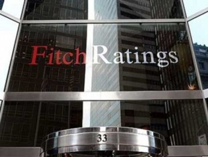 Fitch Ratings: Yunanistan Avro bölgesinden çıkabilir