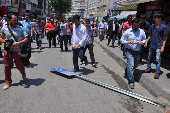 Ankara'daki otopark eyleminde kan aktı