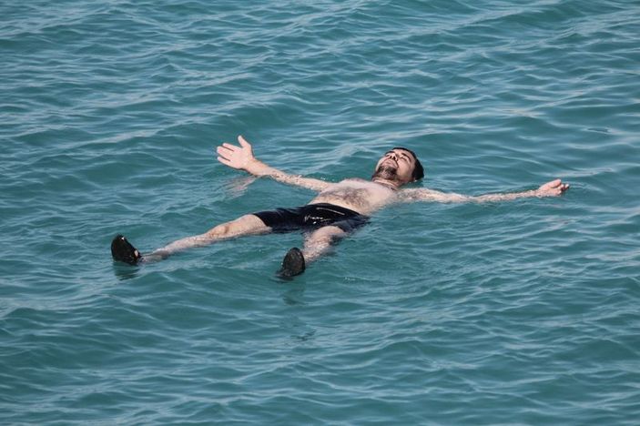 Şanlıurfa'da Atatürk barajı göletine akın