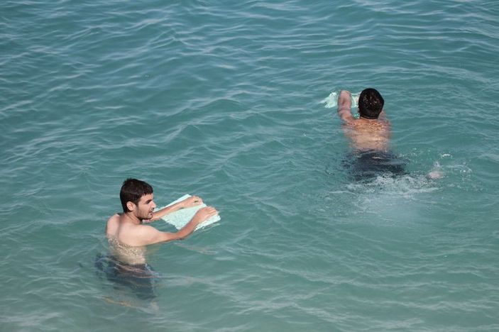 Şanlıurfa'da Atatürk barajı göletine akın