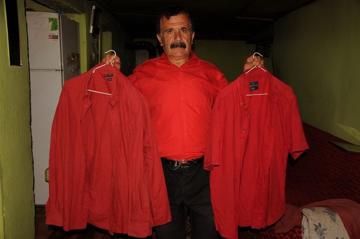 41 yıldır kırmızı gömlek giyen Bartınlı