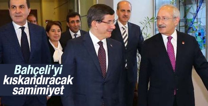 Davutoğlu ile Bahçeli bir araya geldi