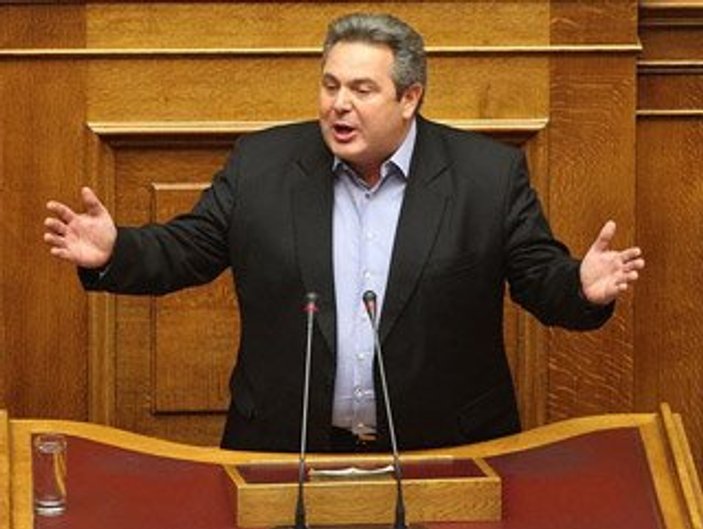 Yunanistan'da koalisyon ortağı kurtarma paketine karşı