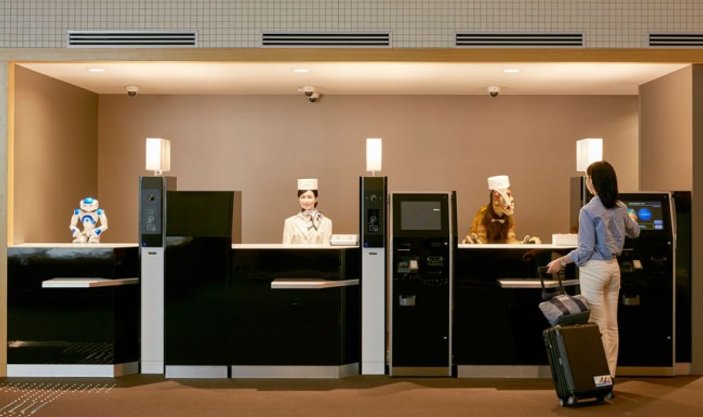 Japonya'da ilk robot oteli açıldı