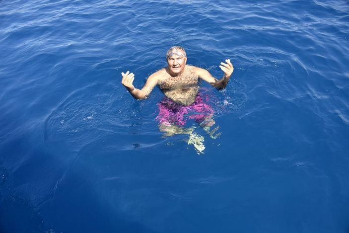 Deniz Baykal soruları denizden yanıtladı