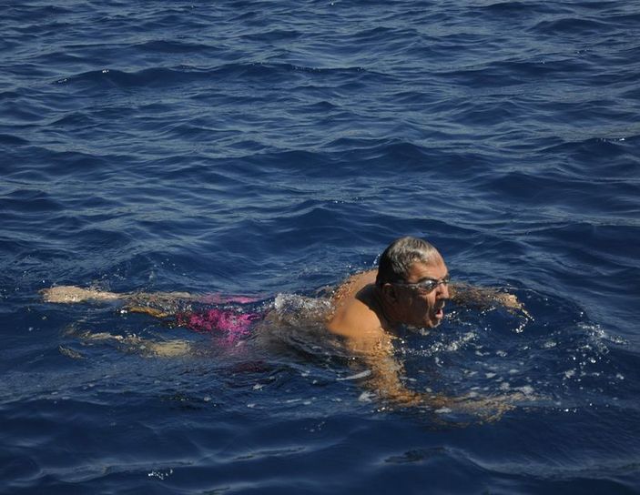 Deniz Baykal soruları denizden yanıtladı