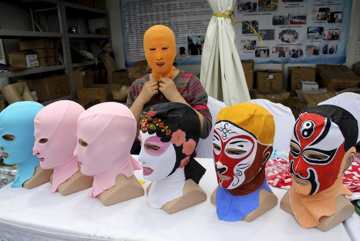 Çin'de face-kini modası başladı
