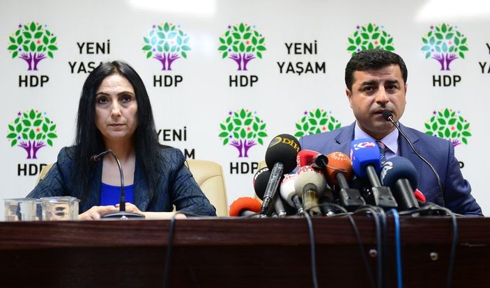 Selahattin Demirtaş'tan MHP'ye sert eleştiriler