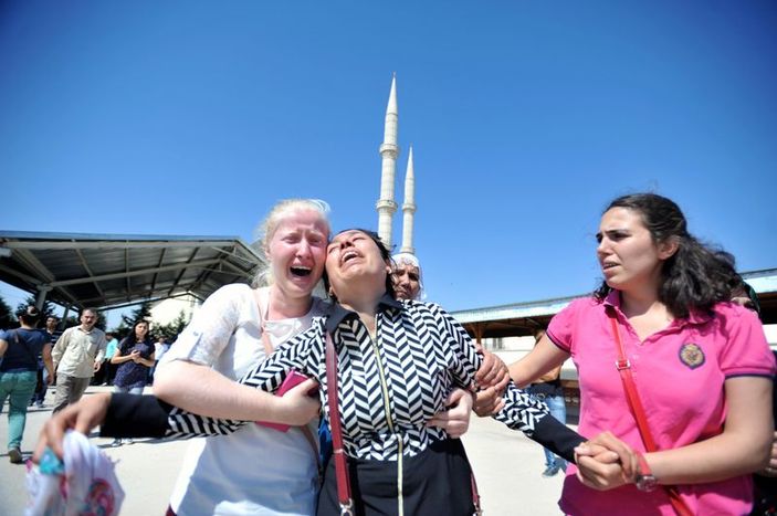 Suruç'ta çocuklarını kaybeden acılı anneler yürek burktu