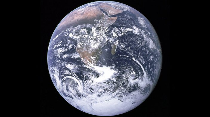 NASA bir milyon milden Dünya'yı fotoğrafladı