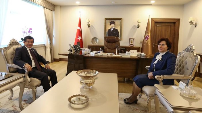Başbakan Davutoğlu Danıştay Başkanı'nı ziyaret etti