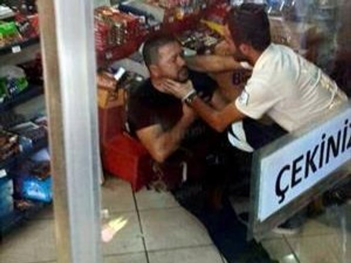 Bursa'da esnaf Arap turisti tekme tokat dövdü