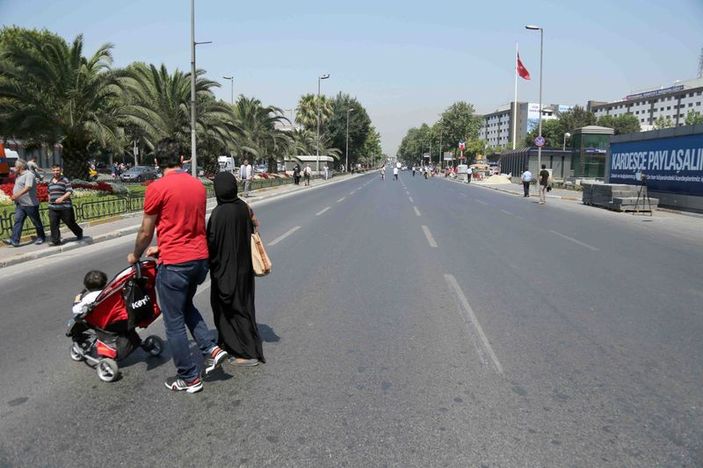 İstanbul Emniyet Müdürlüğü yakınında bomba şüphesi