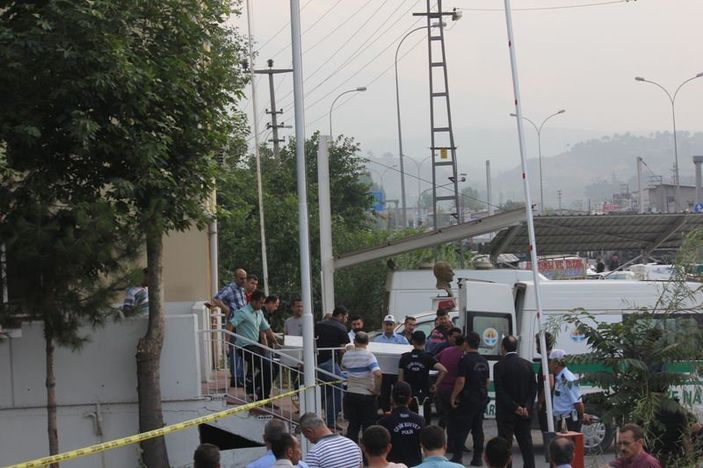 Adana'da hastane morgunda terörist tepkisi