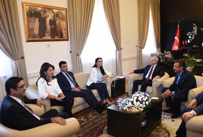 Meclis'te HDP-CHP görüşmesi