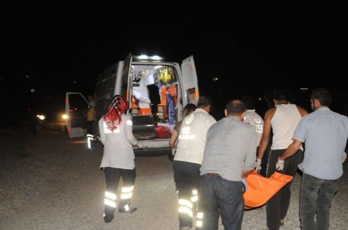 Şırnak'ta yola döşenen bomba patladı