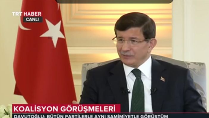 Ahmet Davutoğlu'ndan önemli açıklamalar