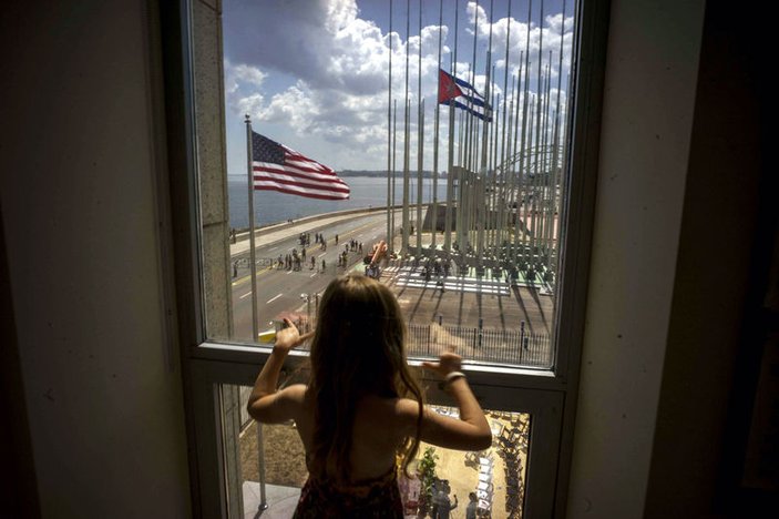 ABD, Havana’daki büyükelçiliğini resmen açtı
