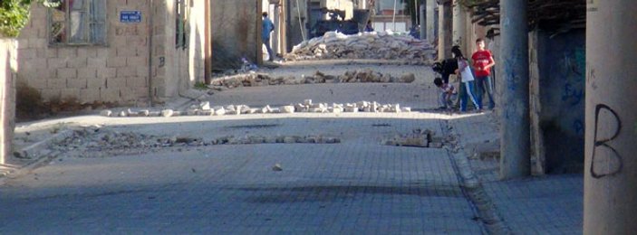 Mardin'de bombalı tuzak: 2 polis yaralı