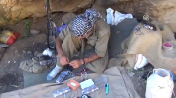 Hakkari'de 5 PKK'lı bomba yerleştirirken öldürüldü