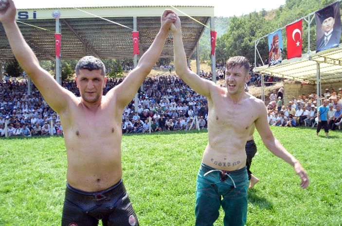 Kastamonu'da İngilizler er meydanına çıktı