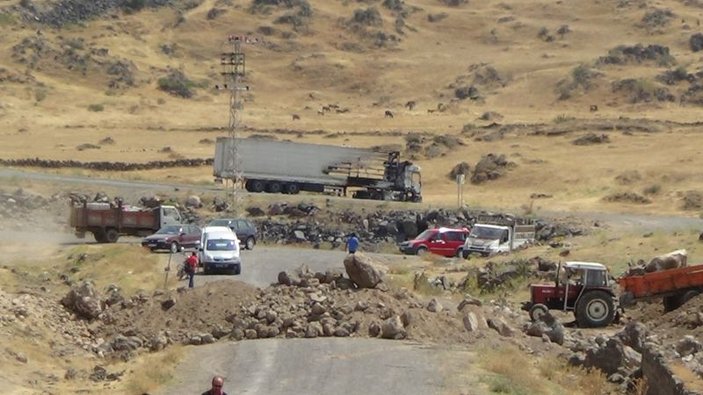 Ağrı'da PKK'ya karşı hendekle önlem alındı