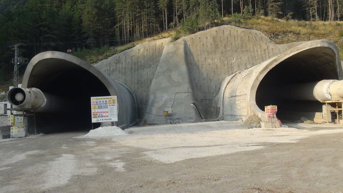 Ilgaz Tüneli'nin bağlantı yolları tamamlandı