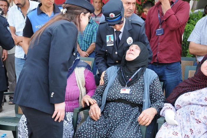 Şehit polise Mardin'de Kürtçe ağıt