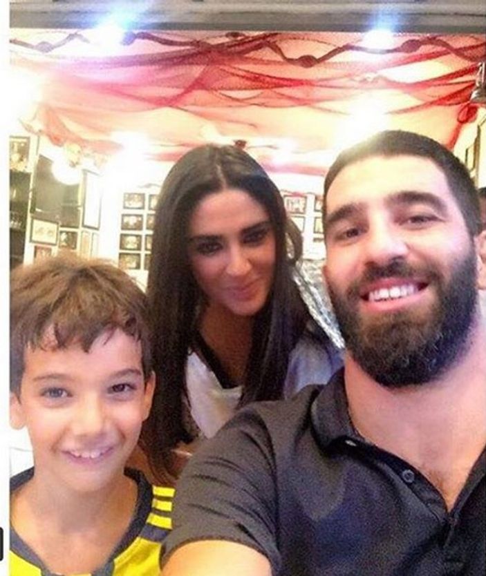 Arda Turan'ın keyfi yerinde