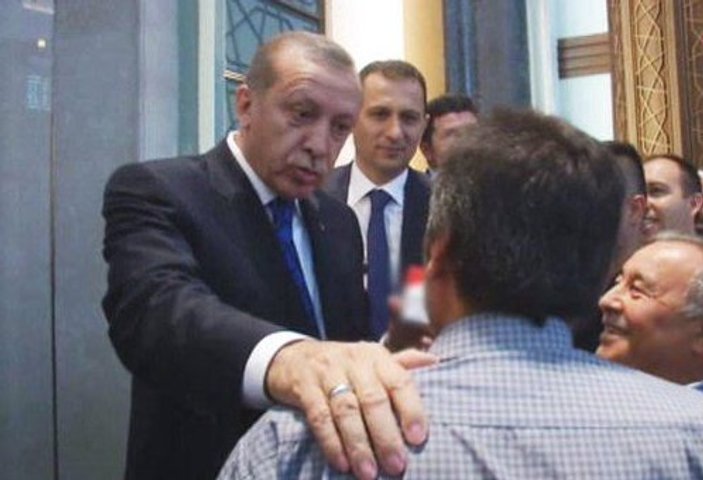 Erdoğan'dan sigara içen vatandaşa: Bıraktım de bakayım
