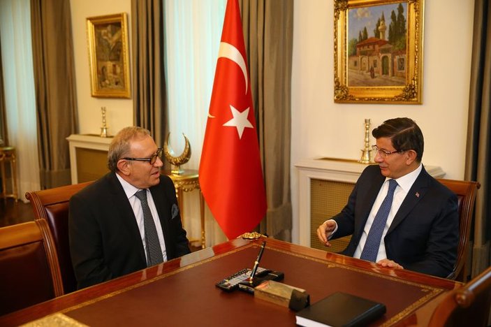 Başbakan Davutoğlu bazı bakanlarla görüştü