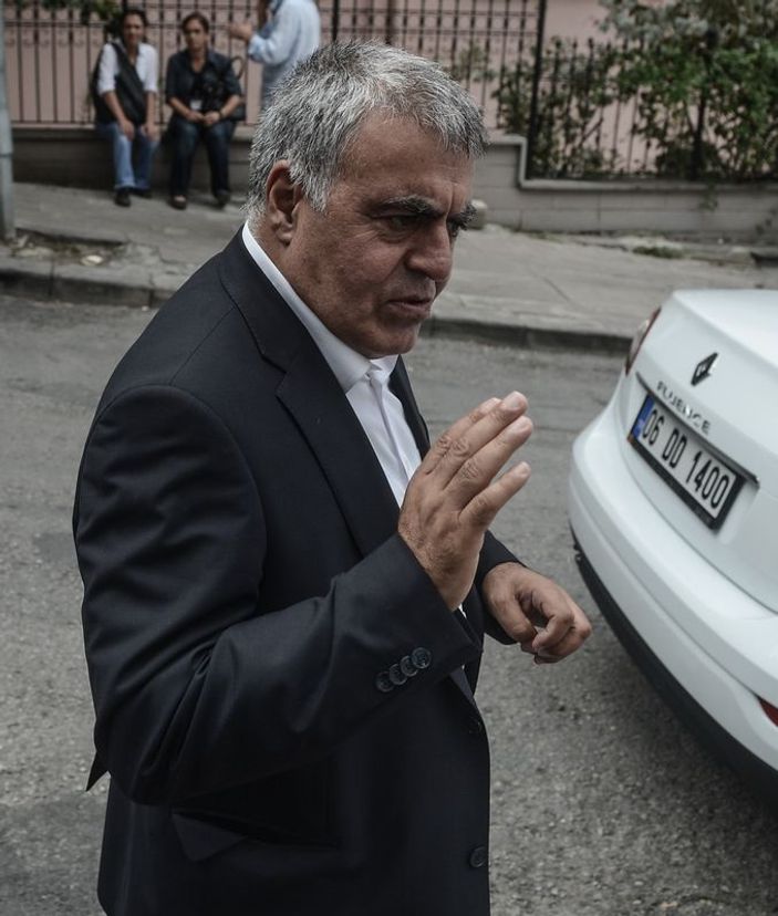 HDP'li bakanlar kırmızı plaka kullanmayacak