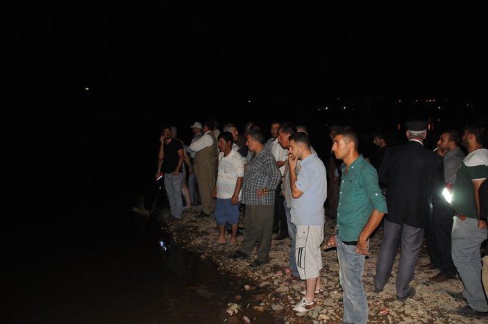 Dicle Nehri'ne giren 4 çocuktan 3'ü öldü