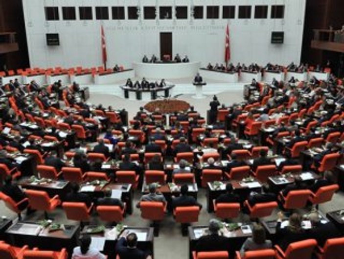 Suriye-Irak tezkeresi Meclis'ten geçti