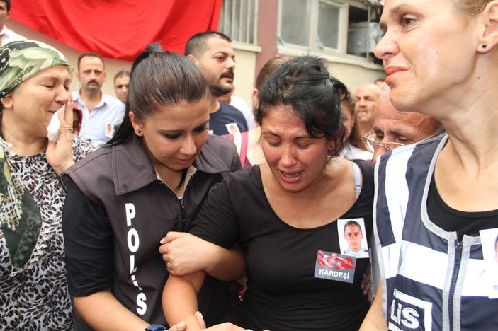 Şehit ablası: Belki nefes alıyordur bir bakalım