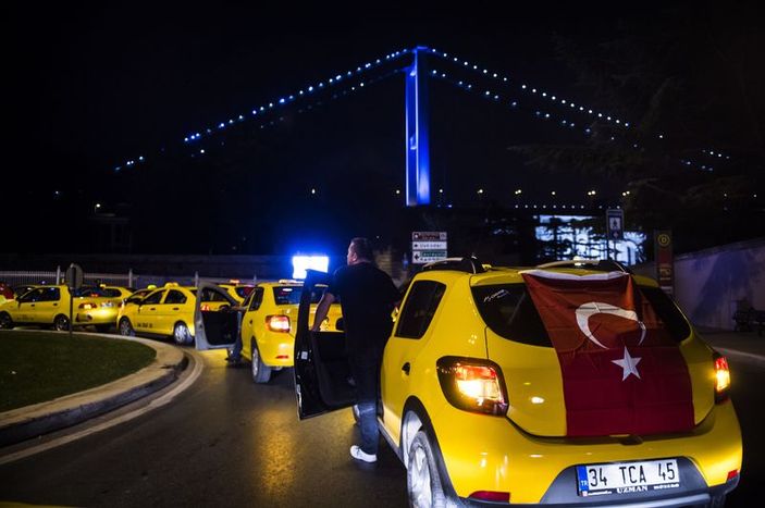 Yurt genelinde teröre tepki gösterileri sürüyor