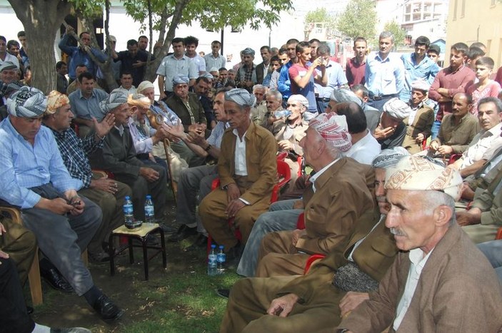 Hakkari'de aşiretler PKK ve HDP'ye karşı birleşti