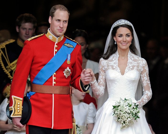 Kate Middleton'ın üçüncü bebeğine hamile olduğu iddia edildi