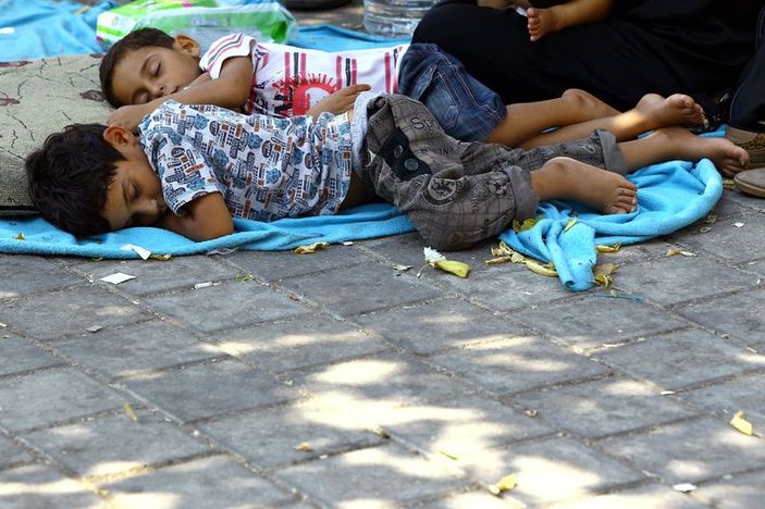 Ege Denizi'nde 384 kaçak yakalandı