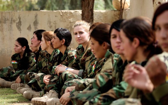 Ezidi kadınlar IŞİD'e karşı silahlandı