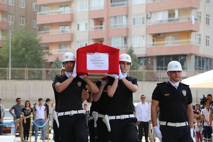 Diyarbakır şehidi memleketine uğurlandı