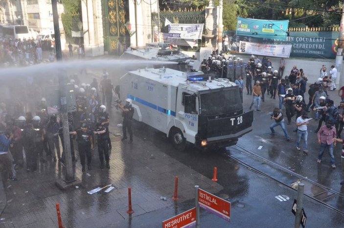 Beyoğlu'ndaki 'Barış Bloku' eyleminde olaylar