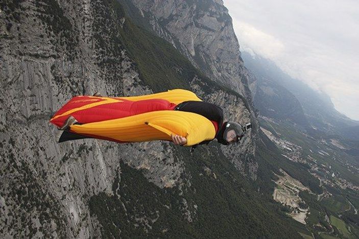 Adrenalin tutkunu cerrah Alpler'de öldü